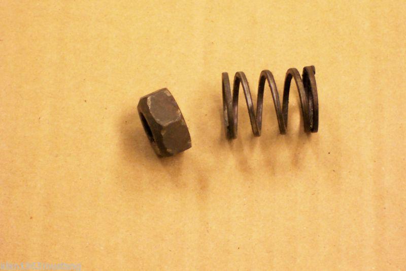 (w) oem late 1967 1968 - 1973 ford mustang steering wheel mounting spring & nut