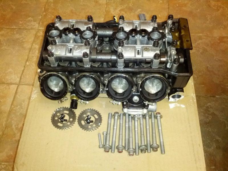 07 08 zx6r zx-6r complete cylinder head with cams and caps. less than 3000 miles