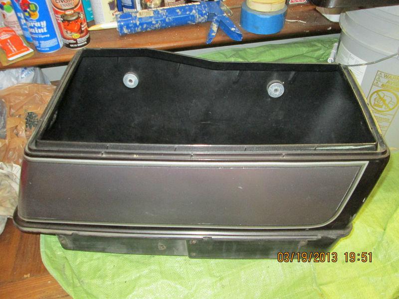 Honda gl1200 goldwing aspencade saddlebag box right 