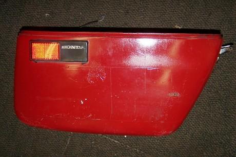 One saddlebag hard honda no cover