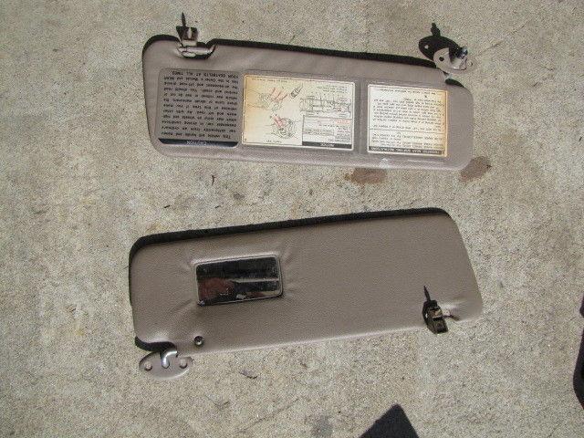 90 91 92 93 94 95 toyota truck 4runner beige sunvisors left/right ***look***