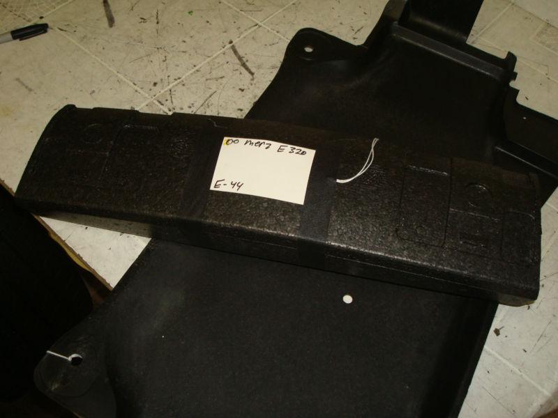 2000 mercedes-benz e320 bumper foam genuine oem