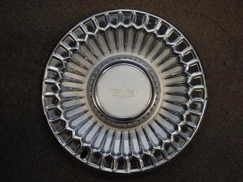 77 78 79 caprice wheel cover w/o wire type caprice