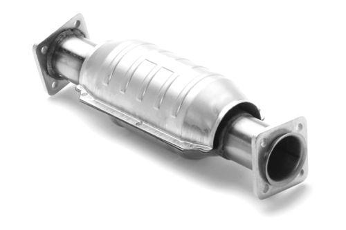 Magnaflow 36832 - 81-85 900 catalytic converters pre-obdii direct fit