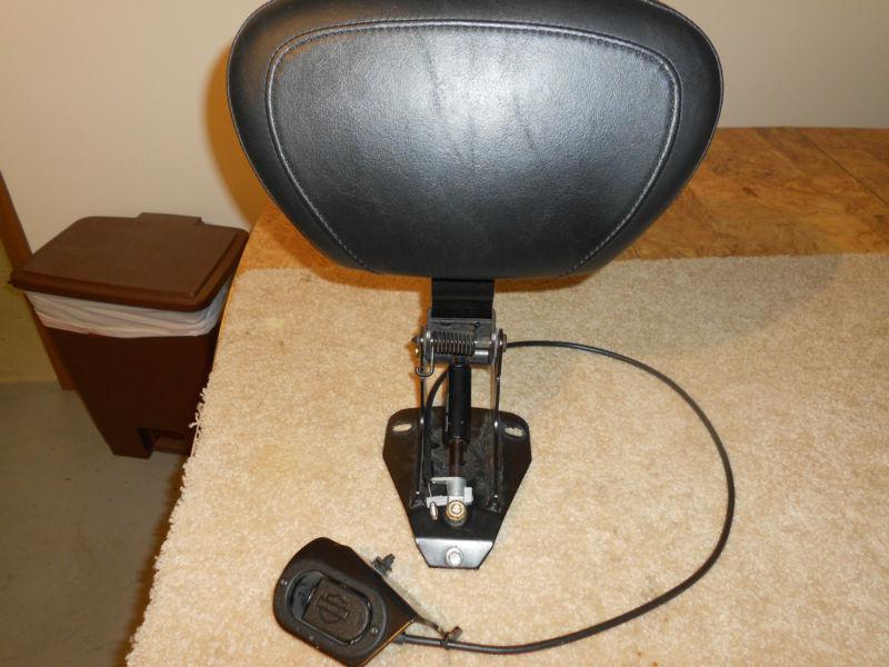 Harley-davidson fl touring adjustable rider backrest and mounting hardware