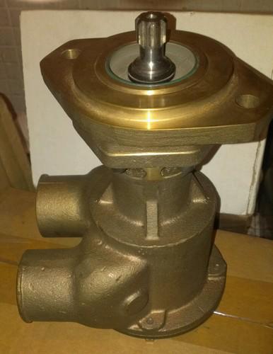 Raw water pump  john deere engine m6108 northern lights (25-15700) never used 