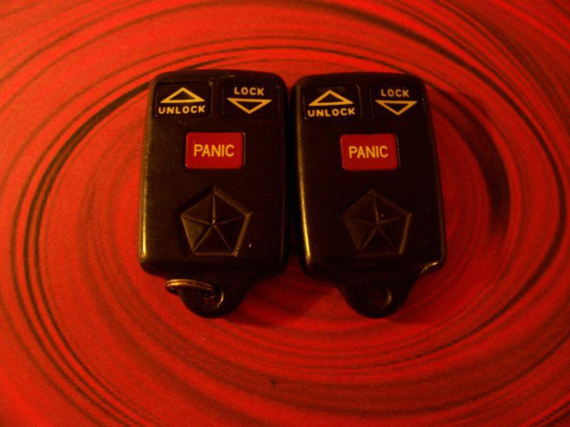 2 keyless remotes dodge neon durango ram dakota caravan 56008761 56008762 1and2