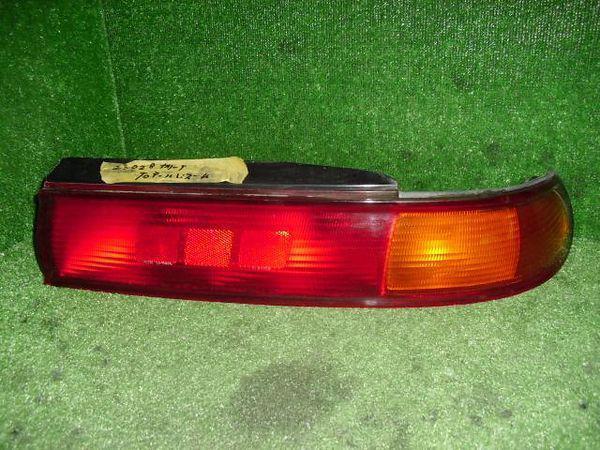 Toyota carina ed 1993 rear right combination lamp [2815500]