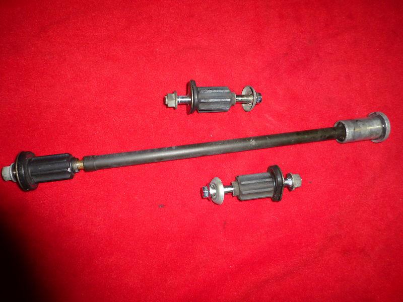 1984 1985 yamaha fj1100 very nice side frame motor mounts rubbers bolts