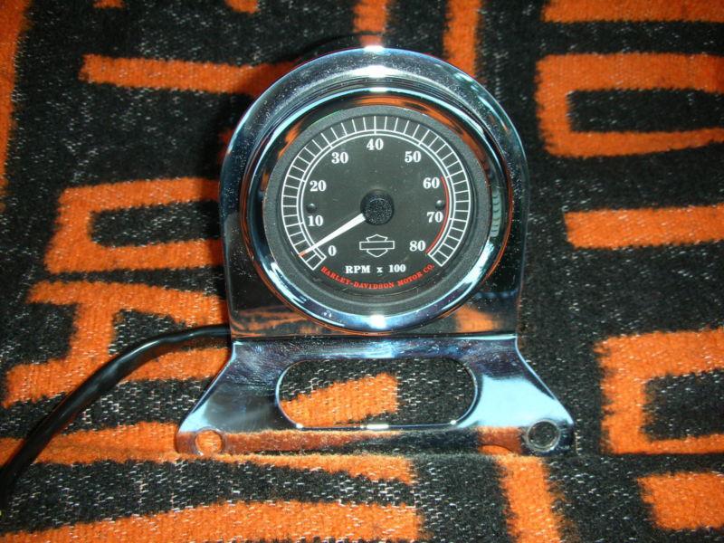 Harley davidson - tach heavy chrome complete with bracket - free shipping !