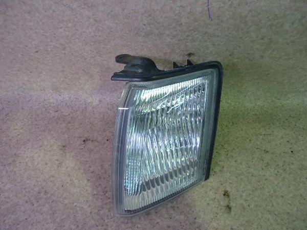 Toyota crown 1997 left clearance lamp [3311100]