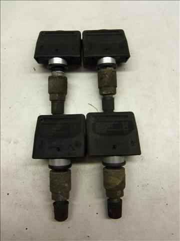 02-05 ford explorer set of tire pressure sensors oem