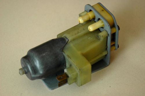 Wash pump for bmw 2.500-3.0 s, si, cs, csi, csl