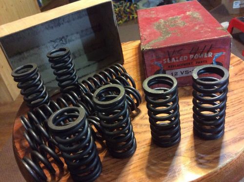 Vs 411 or vs 262 valve springs. set of 12. box marked both ways not sure