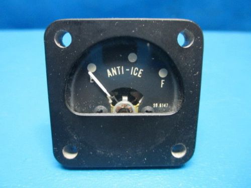 Beechcraft anti-ice indicator p/n: 50-384001-31 (8159)