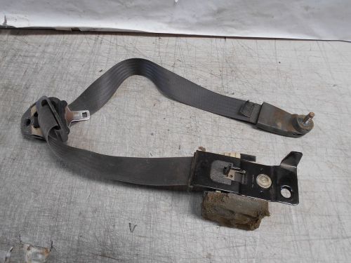 2002 ford ranger xlt  seat belt shoulder belt left front driver retractor