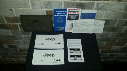 Super nice oem 2008 jeep patriot owners manual book set &amp; case