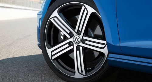 1x brand new genuine volkswagen golf r mk7 cadiz 19&#034; 2016 wheel  still boxed