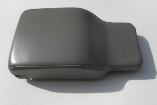 00-05 buick lesabre 12.5 medium gray leather center console arm rest lid middle