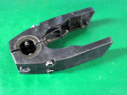 2002 mercury 15 hp outboard 854728t1 854729t1 lower motor mount covers 4 stroke