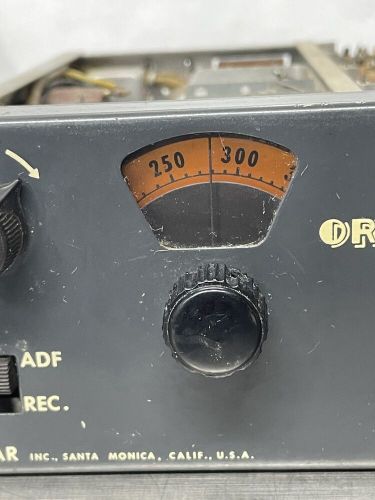 Lear incorporated orienter adf-12d3 adf aviation box instrument avionics