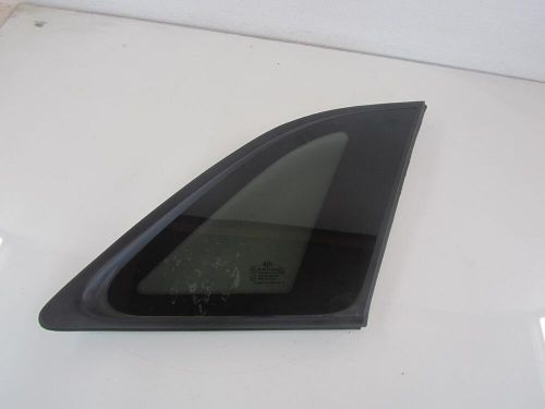 11-15 kia sorento 3.5l right passenger quarter window glass black molding