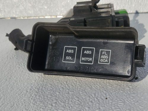 1997 1998 1999 2000 2001 toyota camry under hood relay fuse box oem