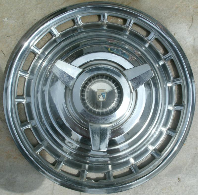 1963 63 ford 14" galaxie 500 wheel cover hubcap 3 bar spinner emblem oem falcon