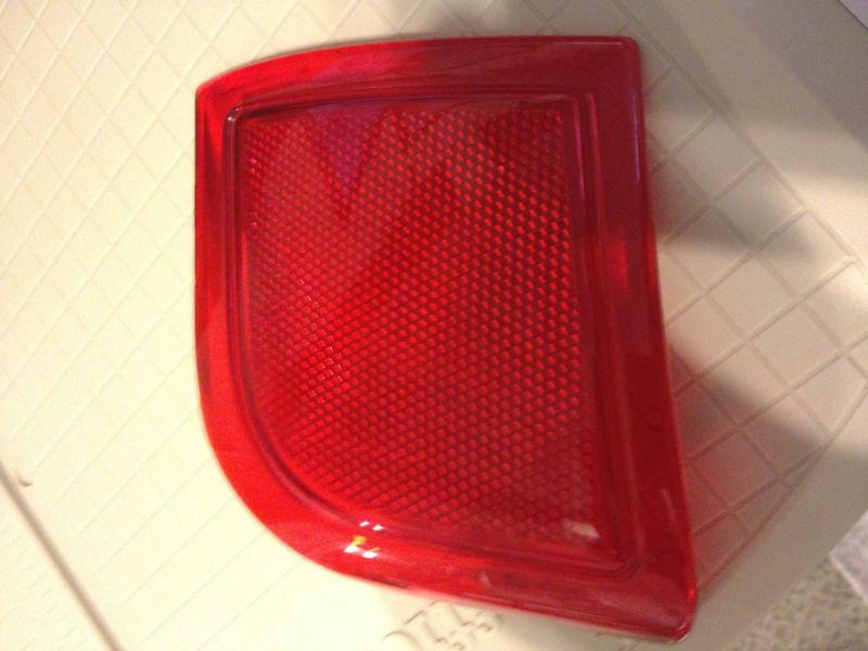 2001-2006 chrysler sebring convertible drivers door reflector lens