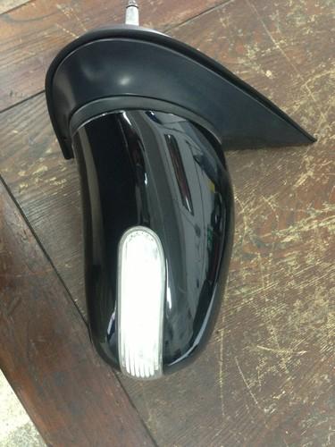 Mercedes benz ml 350/500 2002-05 left side rear view mirror assembly