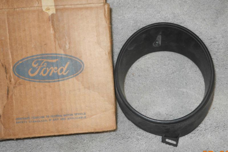 Nos 1969 ford mustang hi beam grille headlight bezel left hand old car parts