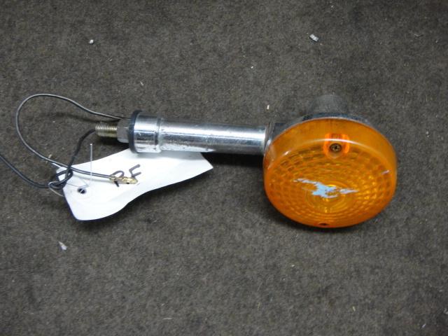 81 suzuki gs550 gs 550 l gs550l turn signal, front right #1616