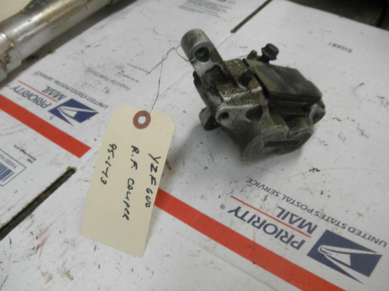 '95 yamaha yzf 600    right front brake caliper (needs pads) 