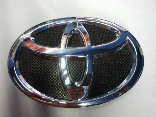 2013 toyota assy radioto camry front grille grill black chrome emblem