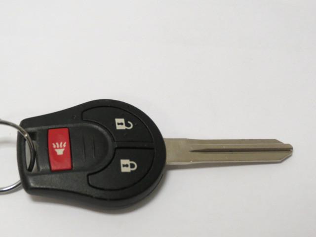 Nissan rogue remote key transmitter remote fob with uncut key cwtwb1u751