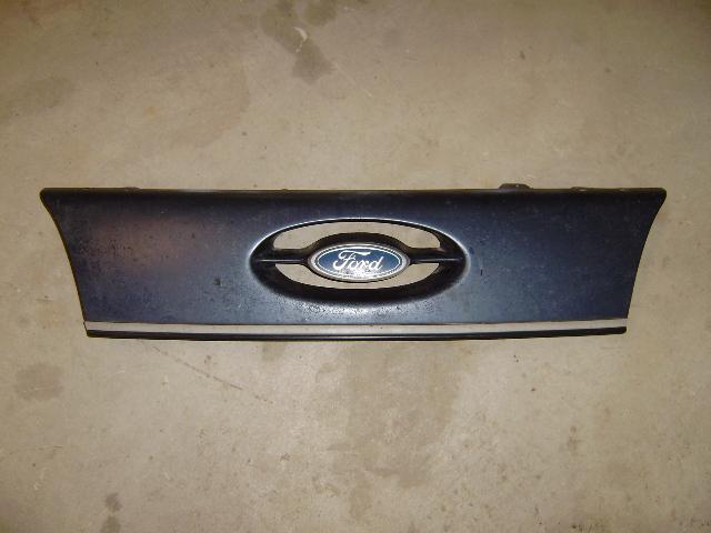 86 87 88 89 90 91 ford taurus center grill bezel used oem