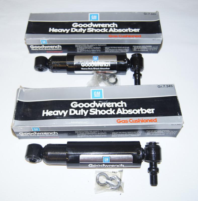 Set of 2 nos genuinje gm heavy duty shock absorber front 1981-87 gm truck 25517