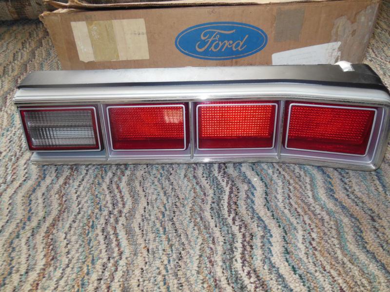 1974 ford nos rear tail light rh no.sae a 2 1r 2 s3t 74my lens,bezel,housing.