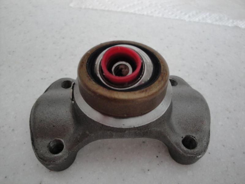 Rockford drive line 1310 drive shaft cv socket yoke assembly 404