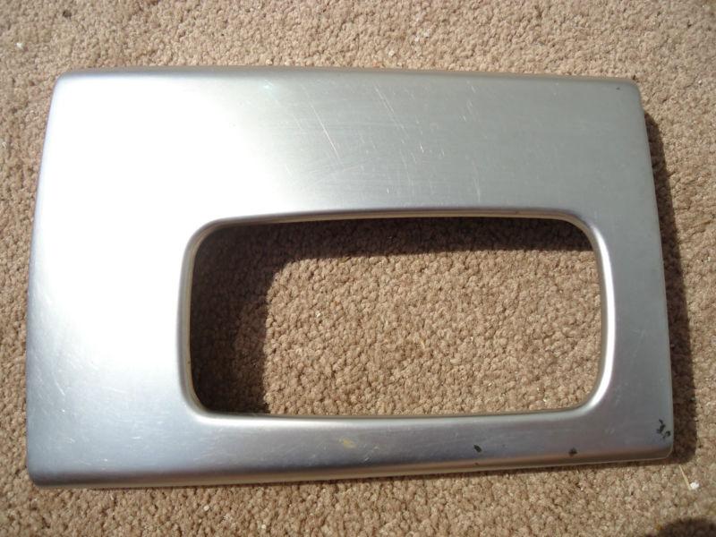 2002-2004 jeep liberty chrome console shift plate bezel interior trim oem kj 