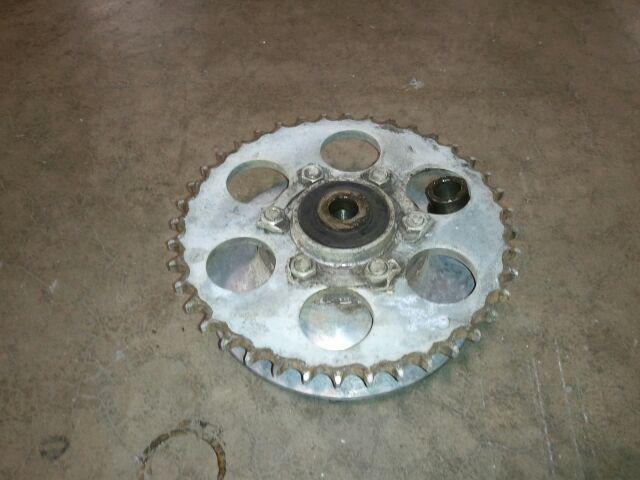 1982 suzuki gs450l rear hub sproket assembly