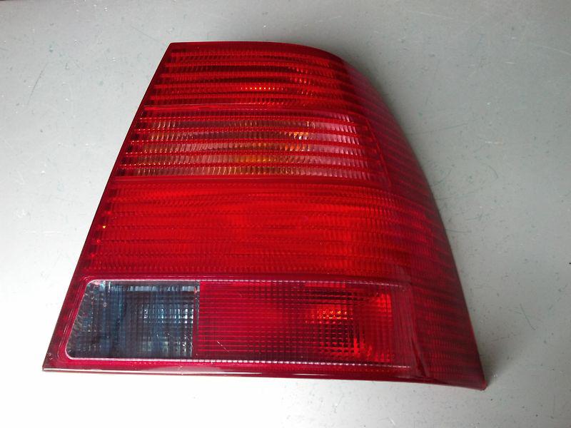 Vw volkswagen jetta mk4 99-04 tail light rear lamp right  passenger side 