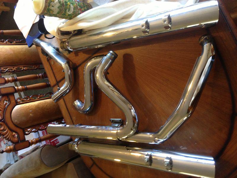 Harley davidson screaming eagle exhaust with header 2009 & up with the catalytic