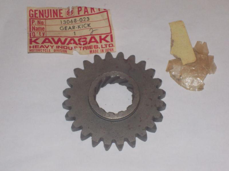 Kawasaki h2 1972-75 oem kick start gear 13068-023