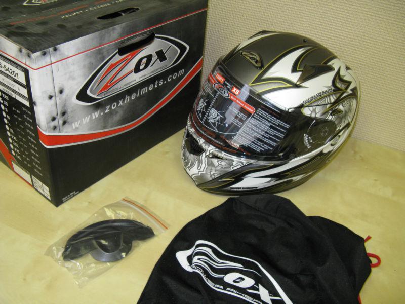 Zox fullface motorcycle helmet - xs grey - hi quest - fully opens flip-up front 