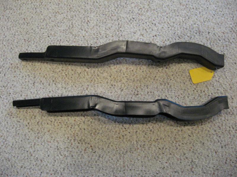 58-60 corvette front license  bumperette support brackets