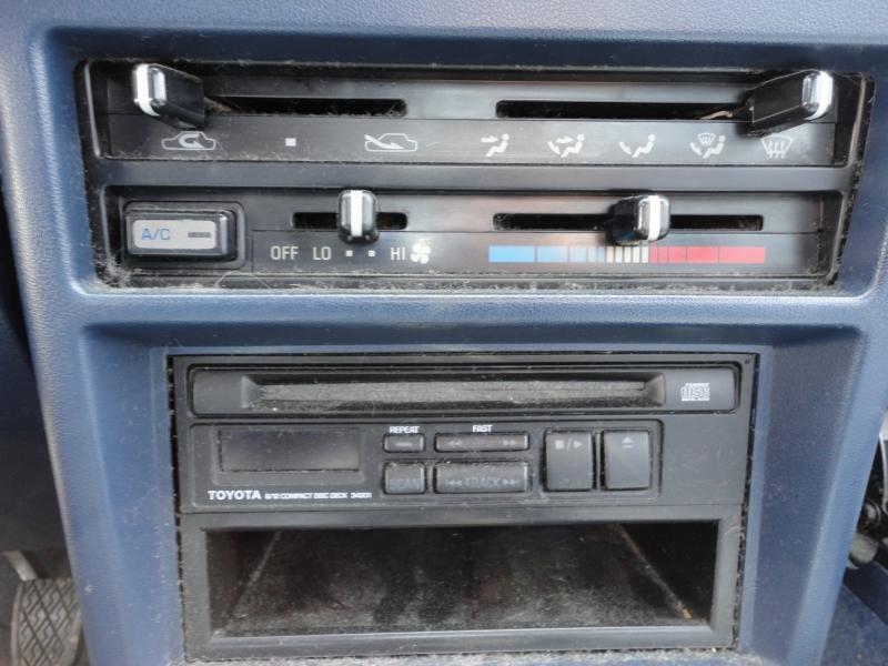 Radio/stereo for 90 toyota corolla ~