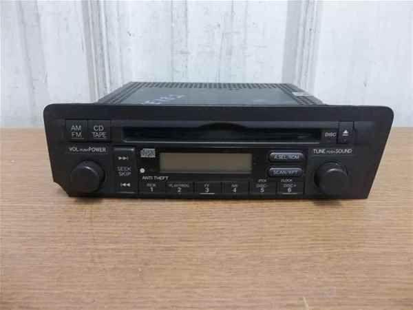 04 05 honda civic radio single disc cd player oem lkq