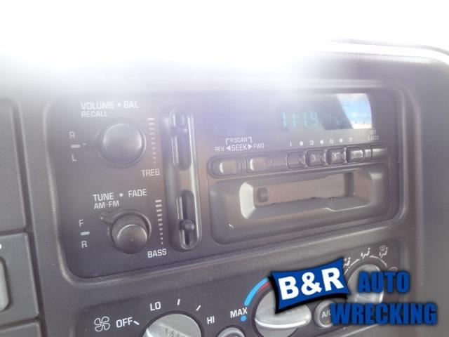 Radio/stereo for 95 96 97 98 99 chevy 1500 pickup ~