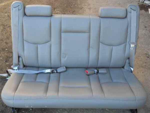 00 05 suburban yukon xl leather third 3rd row seat oem